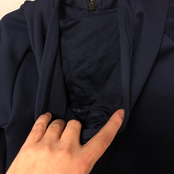 Nike Dri-fit hooded zip up sweatshirt size 5/small. - Picture 5 of 7